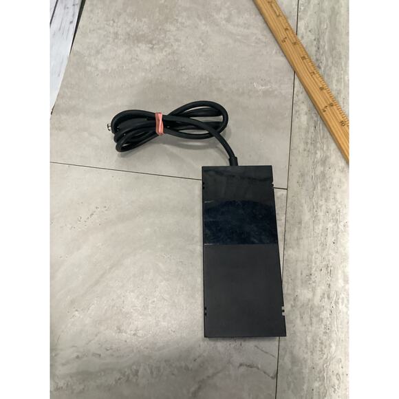 Original OEM Microsoft Power Supply Brick Only AC Adapter Xbox One A13-203N1A - Picture 1 of 2